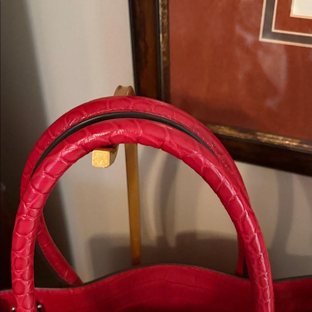 Michael Kors Dillon Large Red Croc-Embossed Satchel - Picture 4 of 16